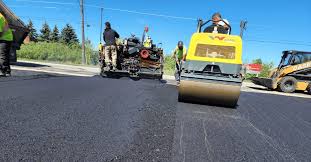 Trusted Camdenton, MO Driveway Paving Services Experts